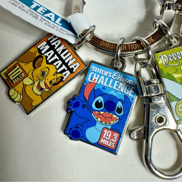 NWT. Disney 2024 runDisney springtime surprise weekend keychain or bag charm - Picture 3 of 11